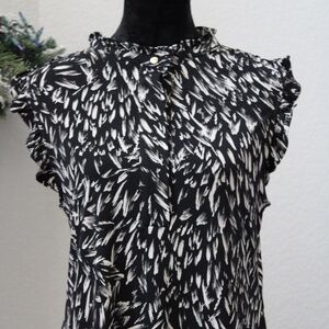 DKNY Sleeveless Multicolor Business Formal (Medium) - Slightly Used Pre-Owned